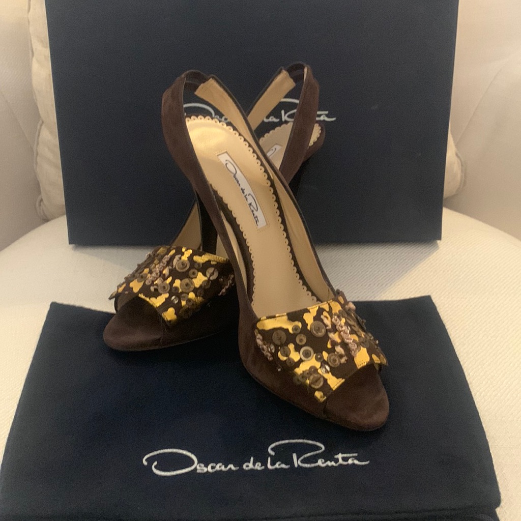 Oscar Dela Renta Dark Brown Suede With Gold Leaf Slingback Pumps
